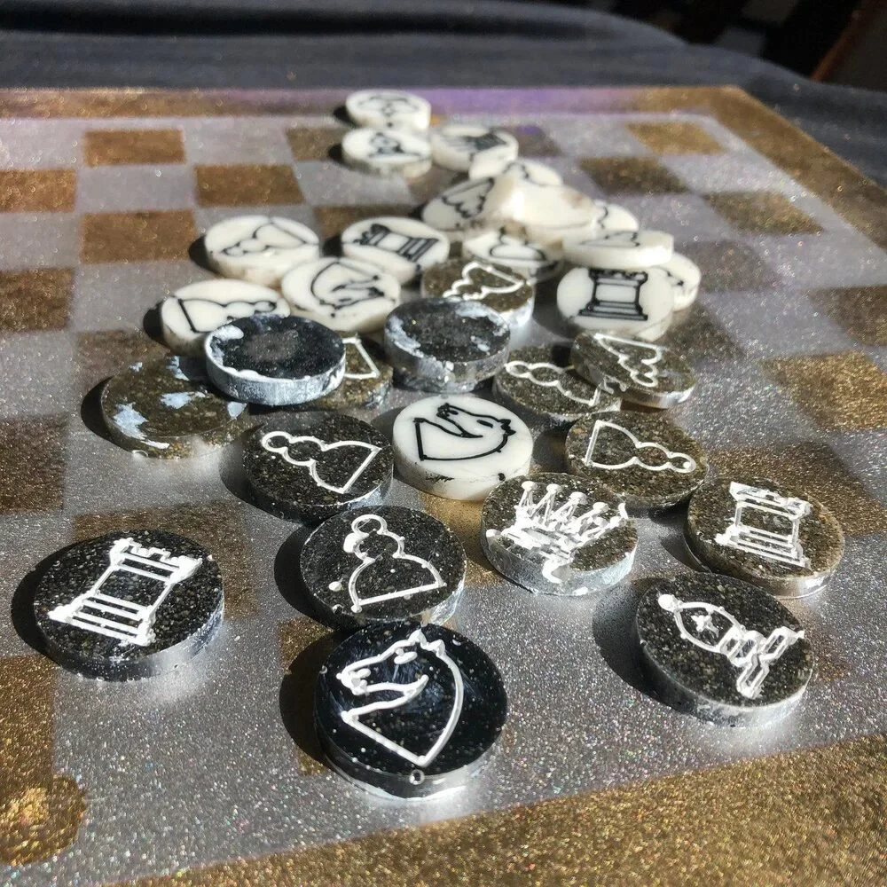 Chess Set - Rustic Metallic - Picture 2 of 9